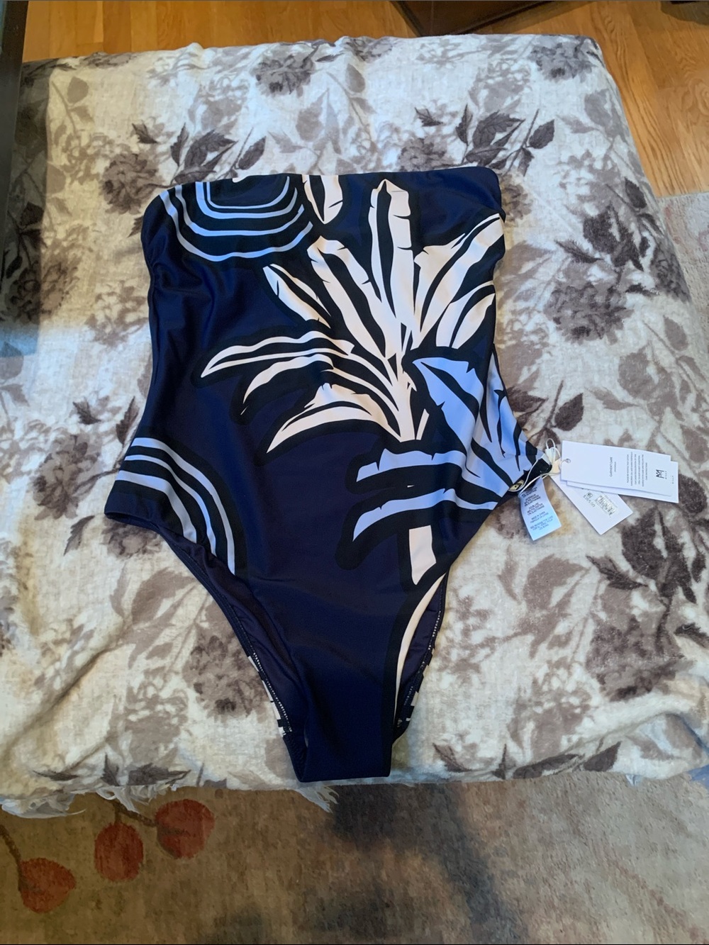 Women’s NWTs Milly Tree Provence Strapless One Piece Swim Medium